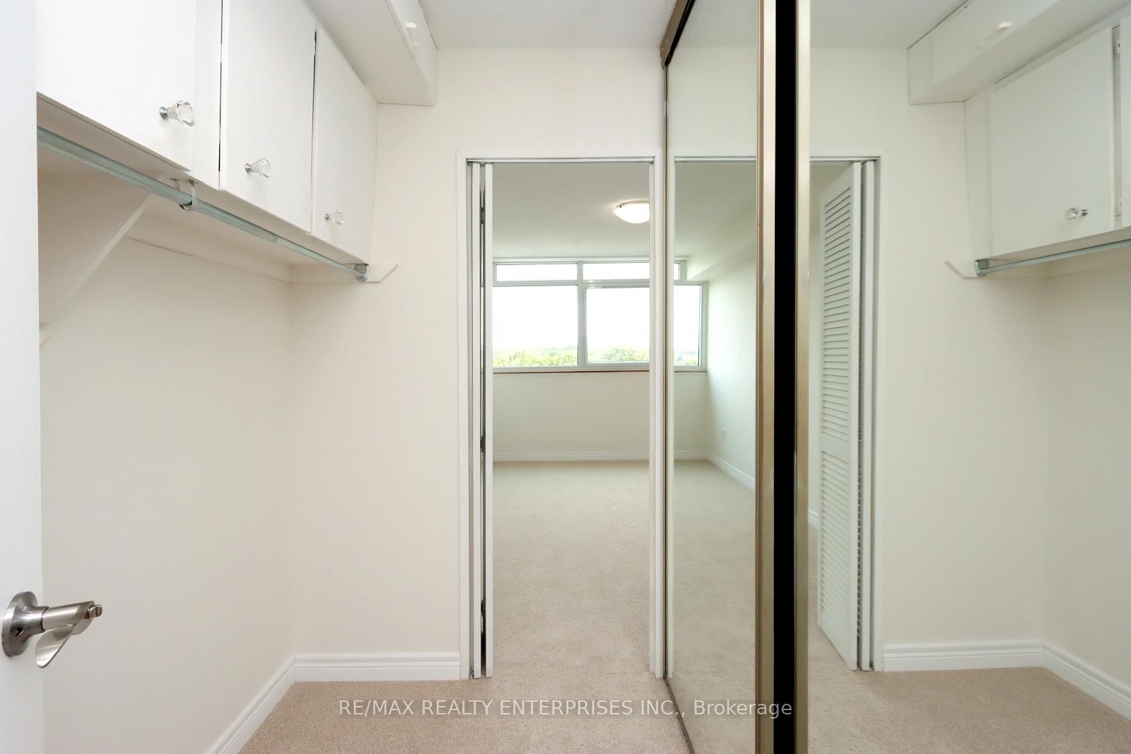 1359 White Oaks Oakville,ON L6H 2R8 — Photo 34
