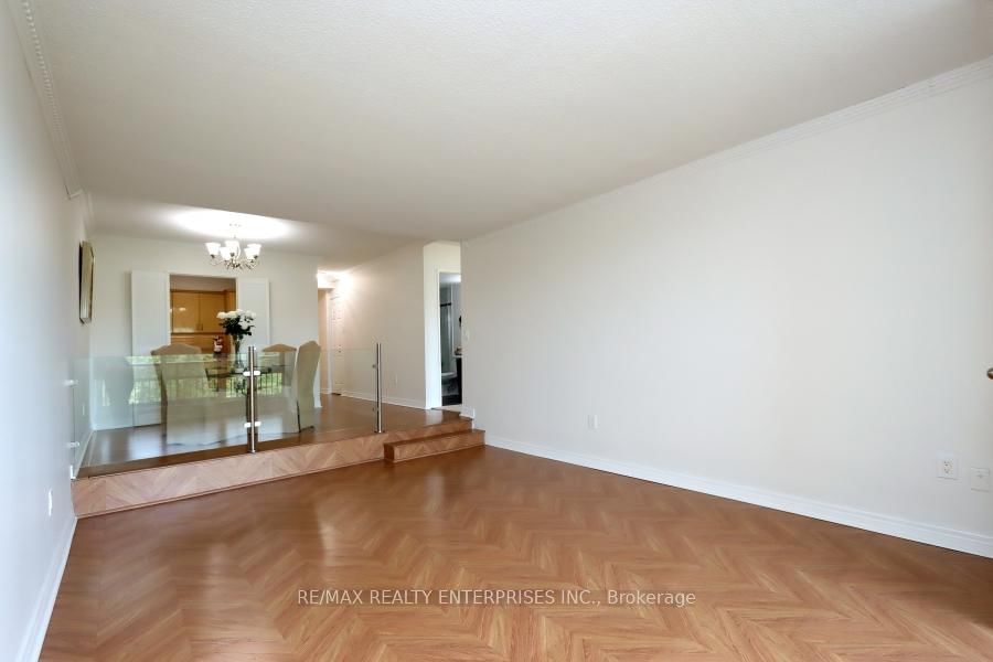 1359 White Oaks Oakville,ON L6H 2R8 — Photo 46