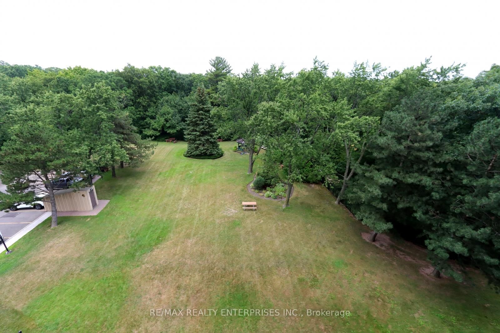 1359 White Oaks Oakville,ON L6H 2R8 — Photo 8