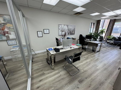 Unit 2 — 624 Lakeshore Road E — photo 5