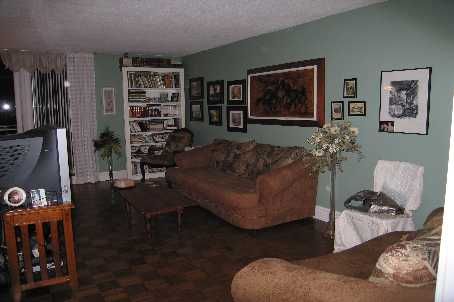 704 - 355 Rathburn Rd E, Mississauga, L4Z1H4 | Image 2