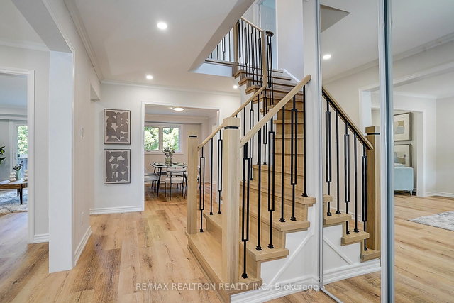 3031 Redstart Drive