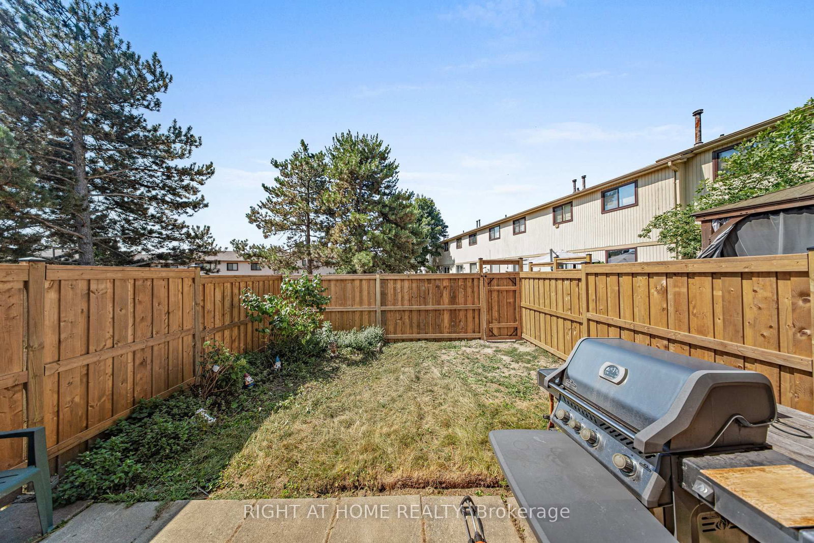 Listing Image 40