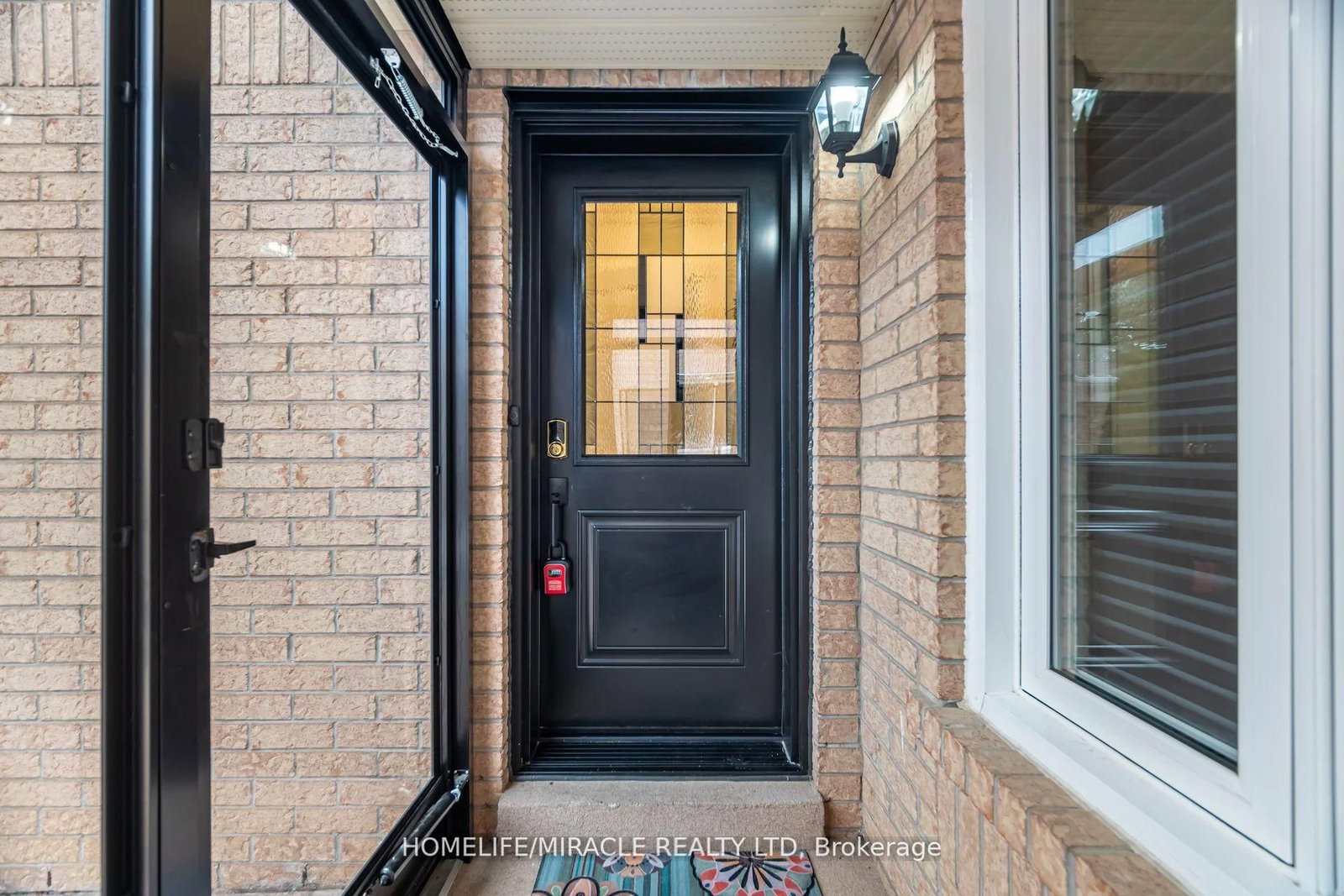 Listing Image 7
