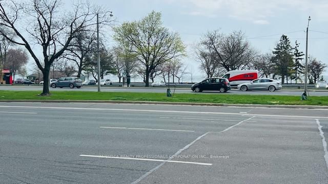 2012 - 1928 Lakeshore Blvd W, Toronto, M6S 1A1 | Image 3