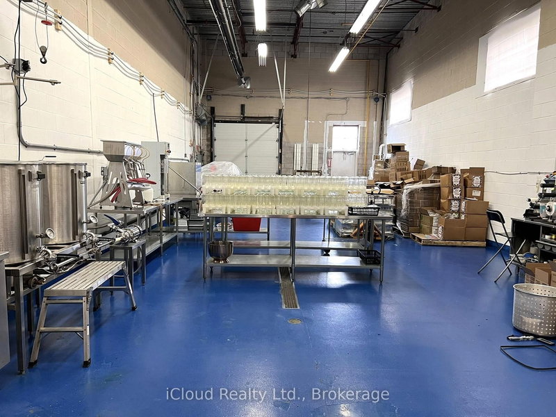 2538 Speers Rd, Oakville, L6L 5K9 | Image 3