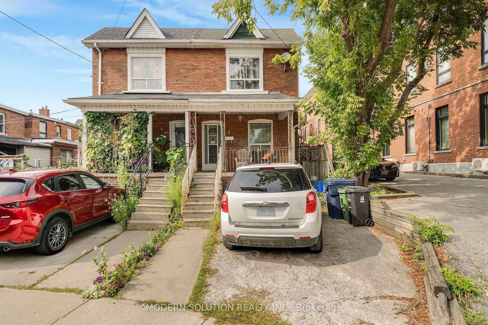 Listing photo 3