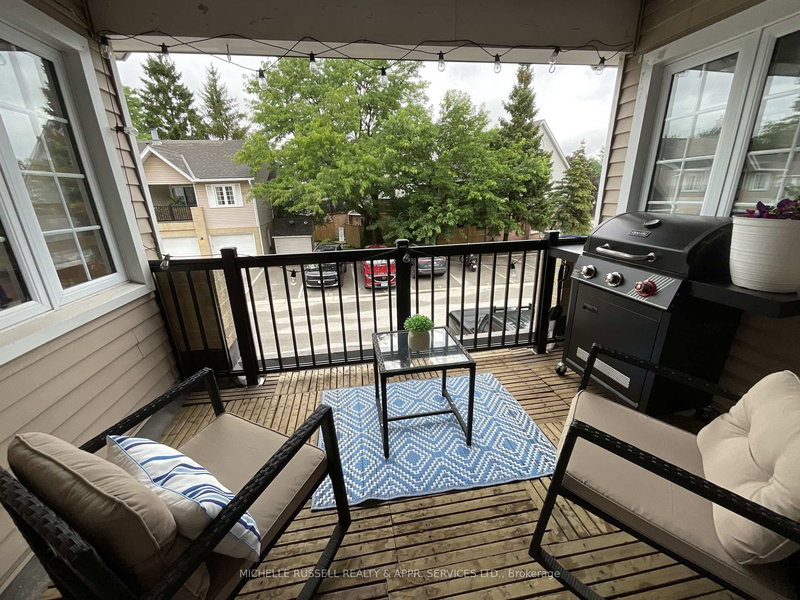 244 - 2110 Cleaver Ave, Burlington, L7M 3Z3 | Image 2