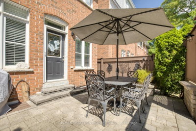 23 Ellen Mississauga,ON L5M 1R8 — Photo 37