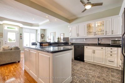 23 Ellen Mississauga,ON L5M 1R8 — Photo 8