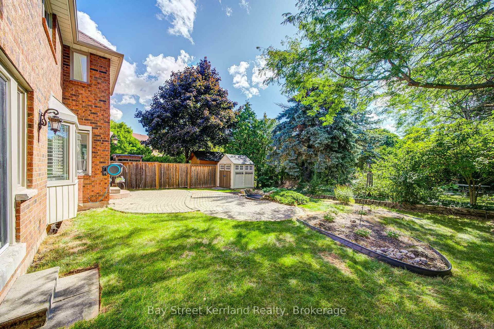 Listing Image 44