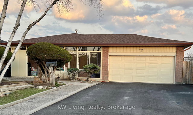 966 Forestwood Drive