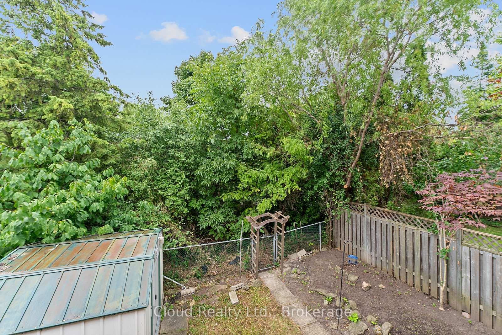 Listing Image 12