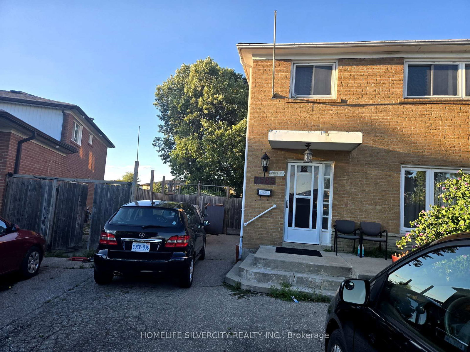 Listing Image 1