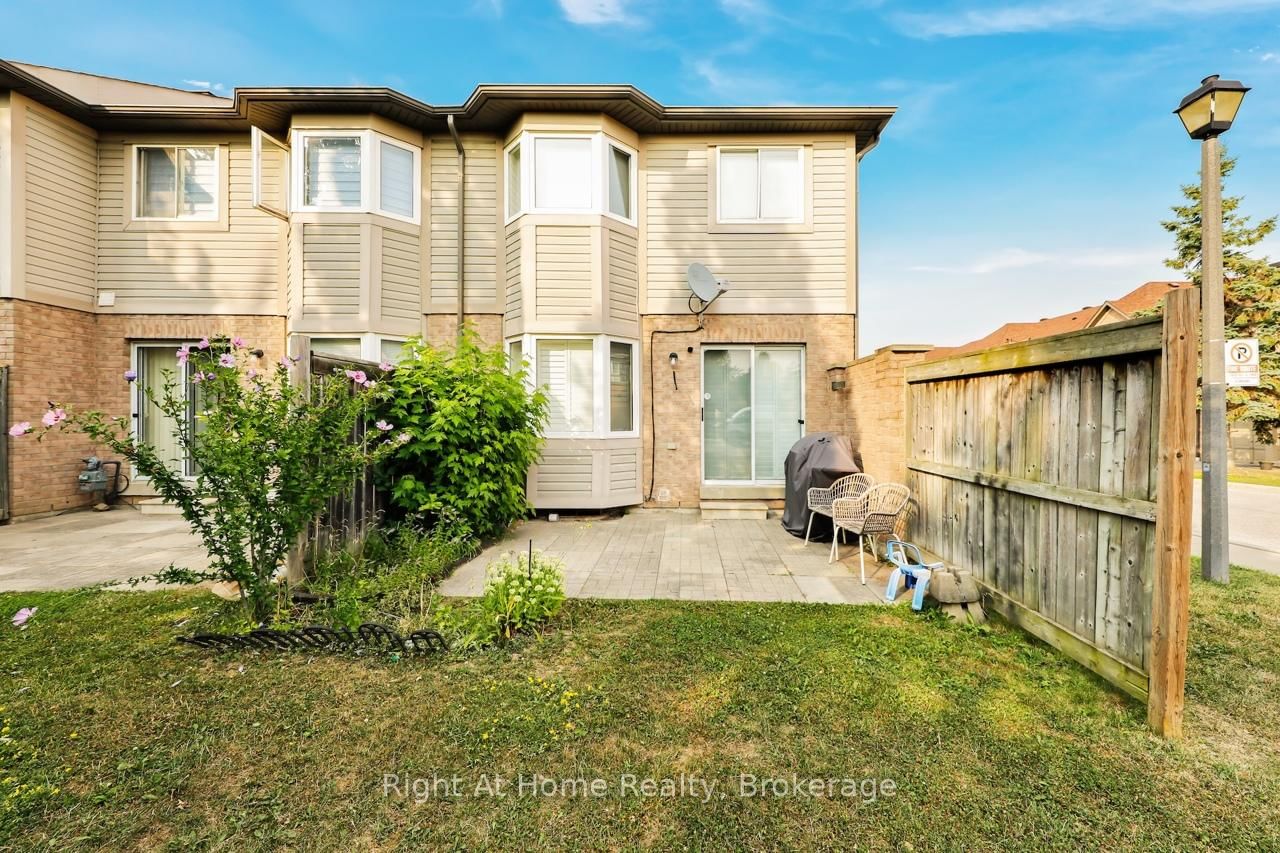 Listing Image 44