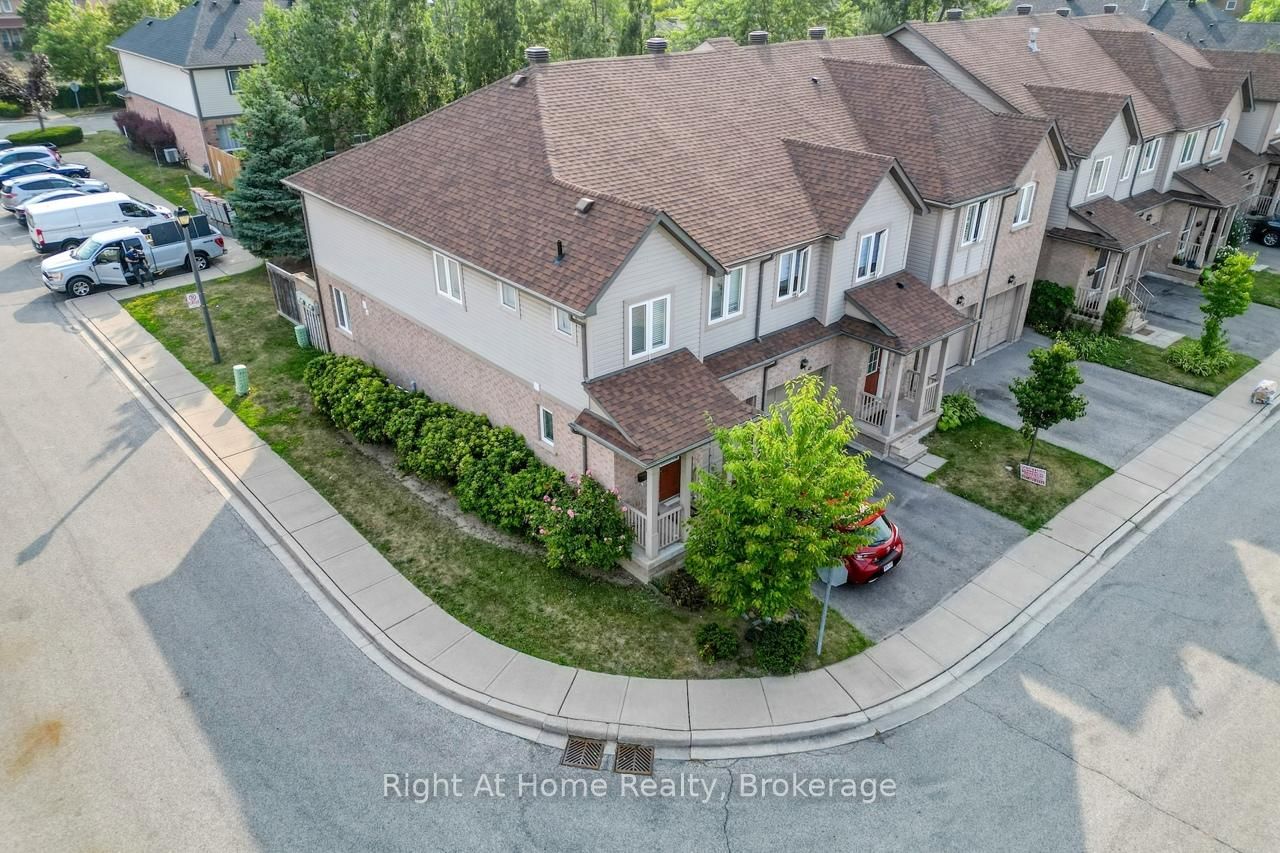 Listing Image 45