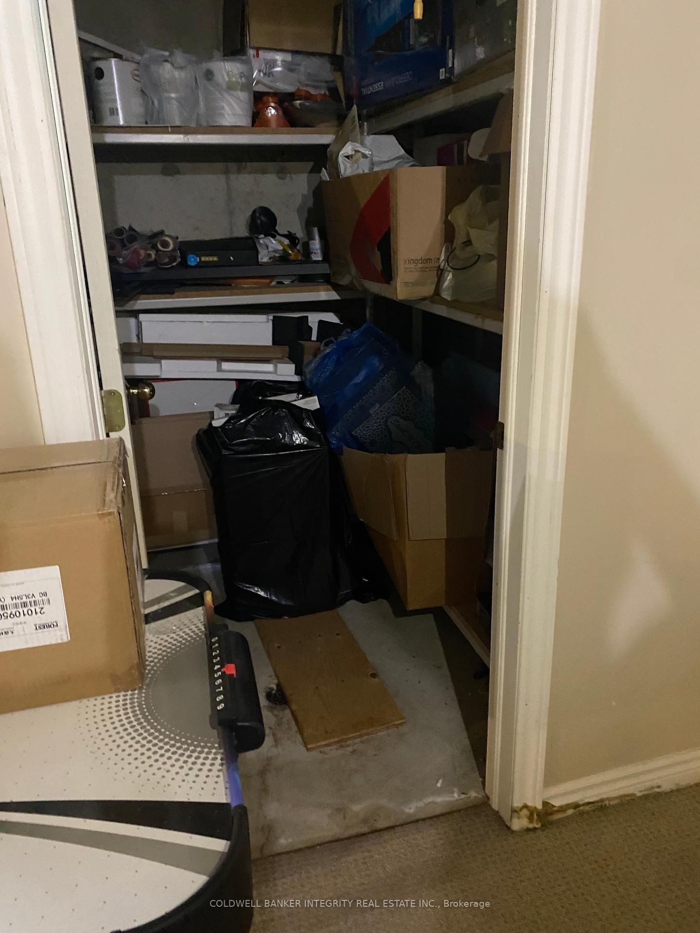 Listing Image 46