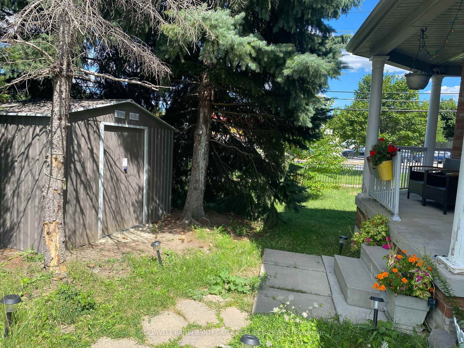 Listing Image 8