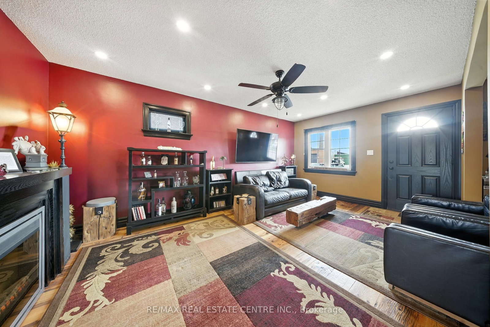 Listing Image 14