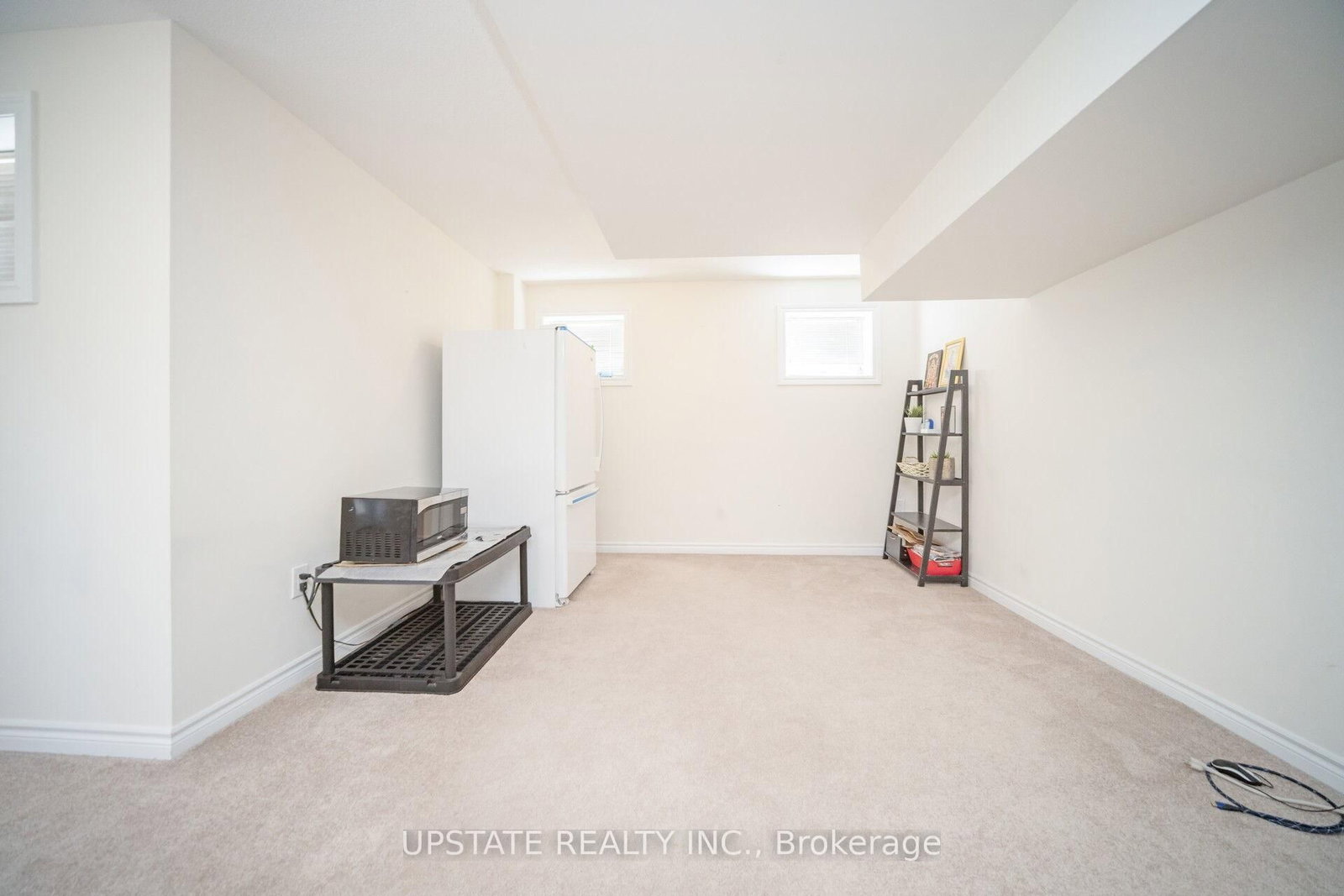Listing Image 40