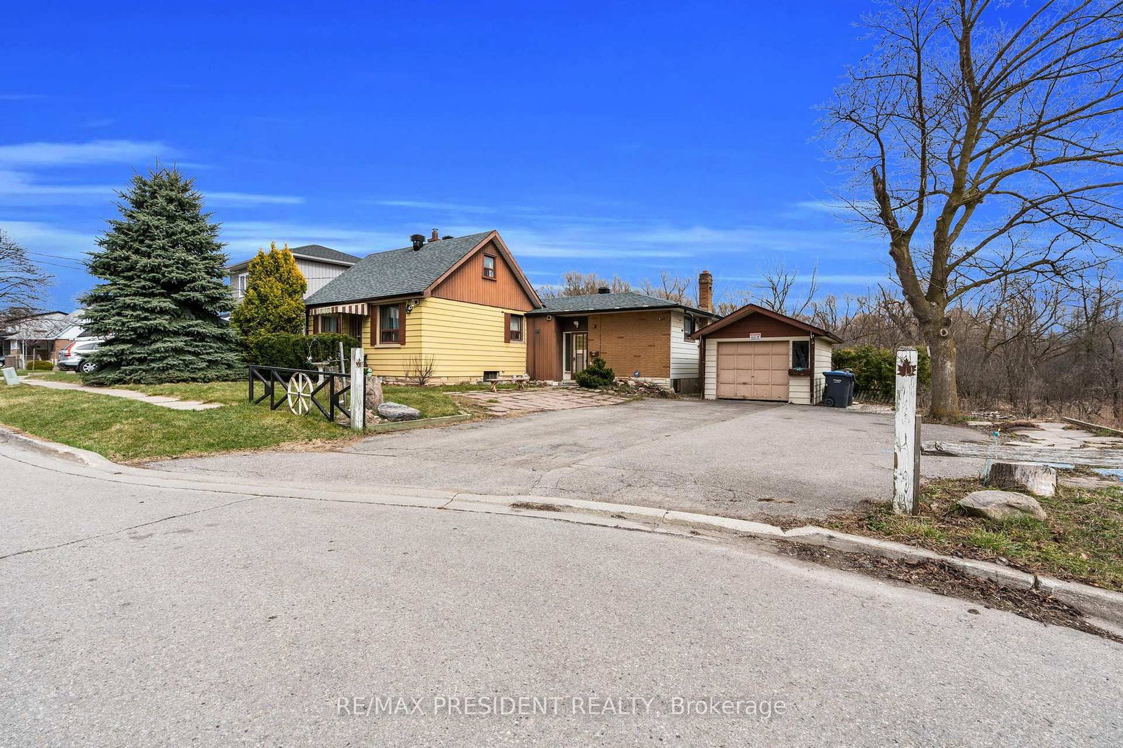 Listing Image 3