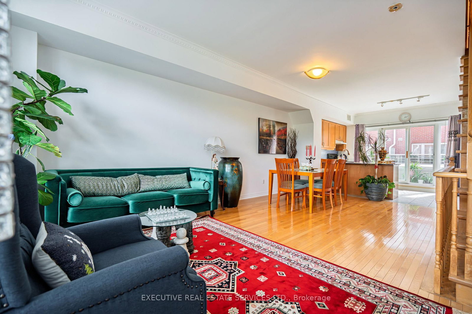 Listing Image 21