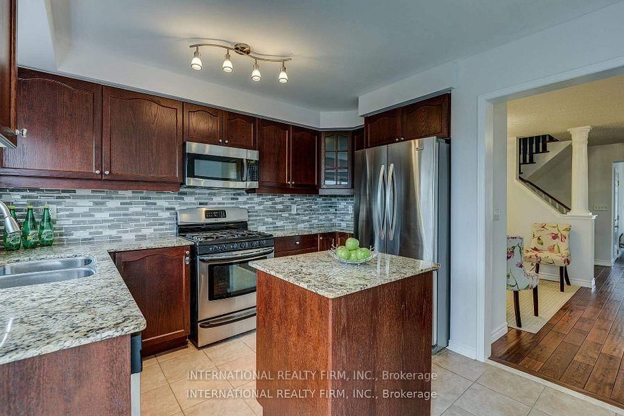 Listing Image 15