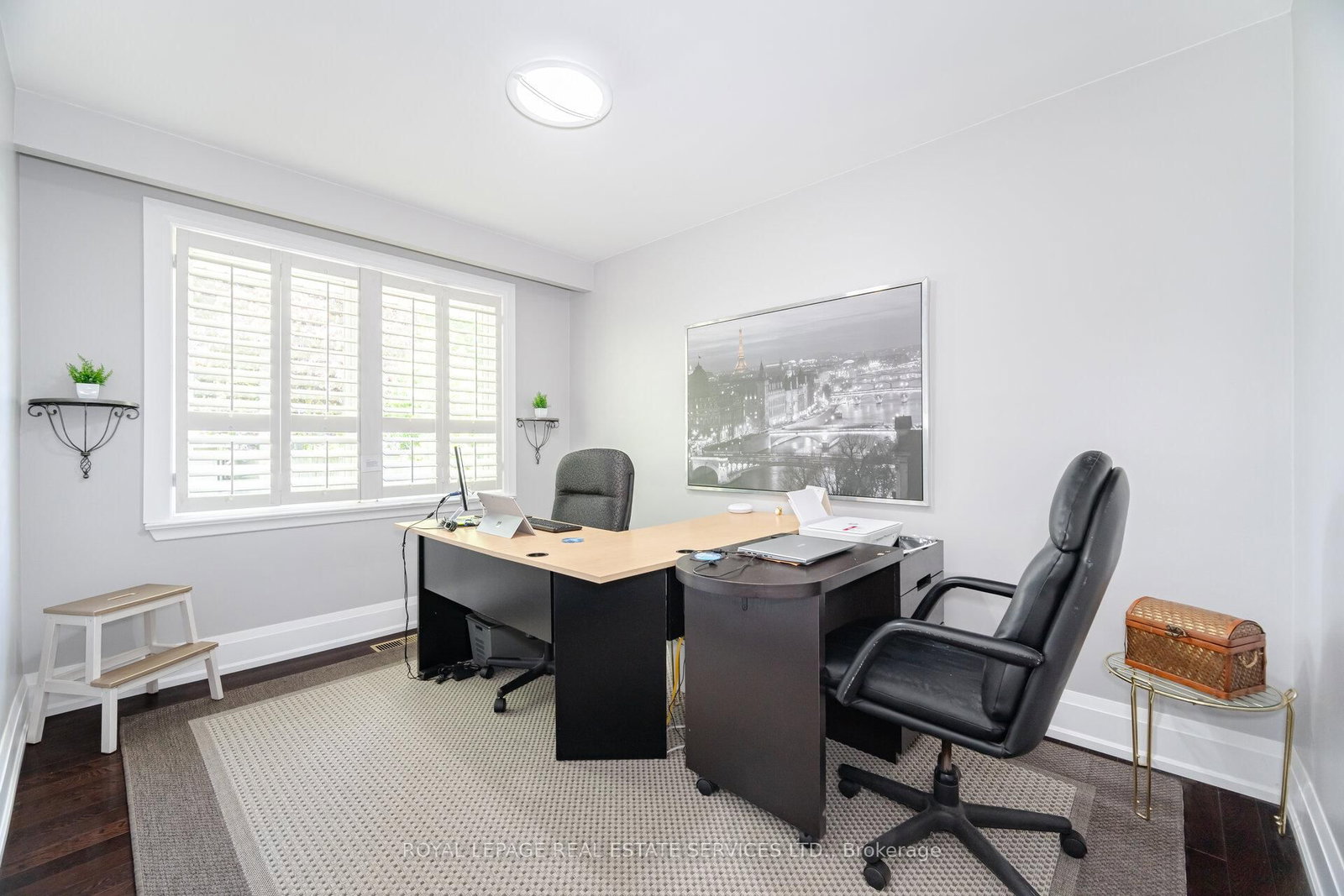 Listing Image 22