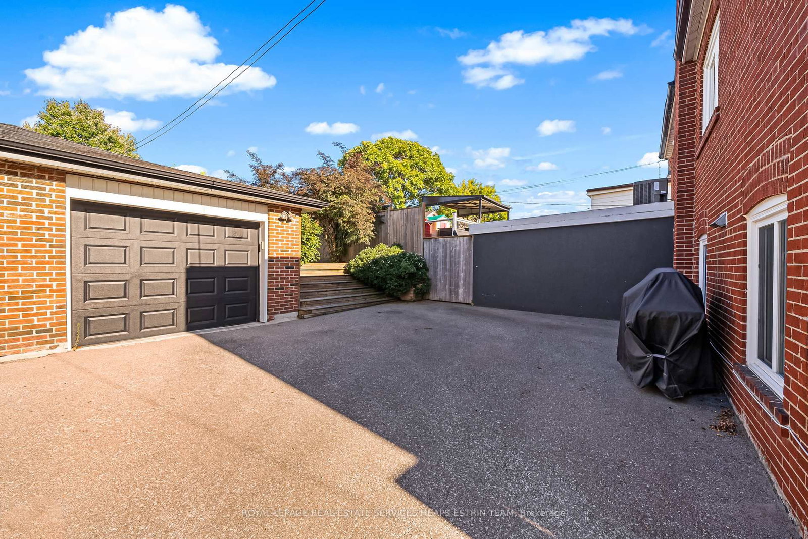 Listing Image 34