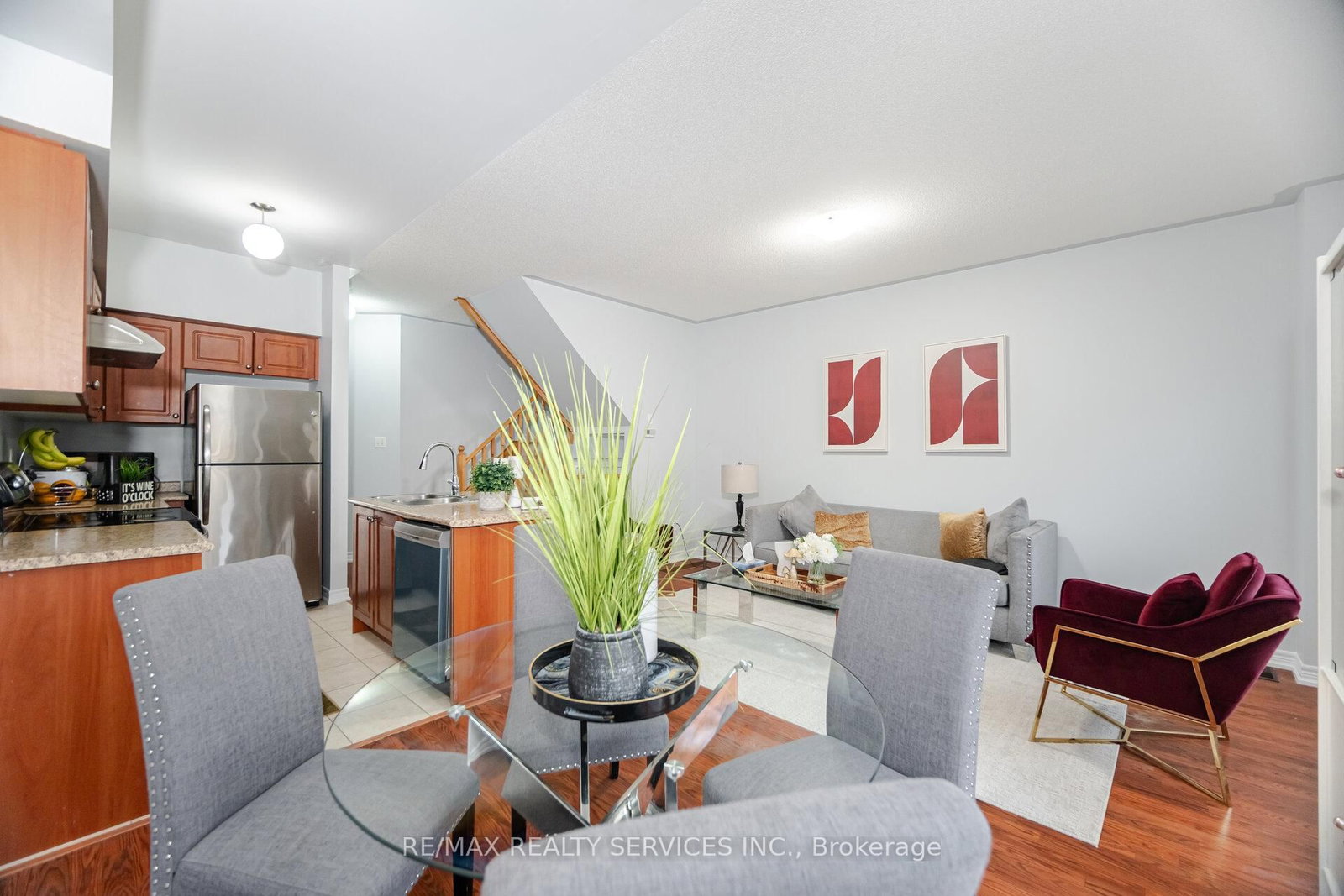 Listing Image 14