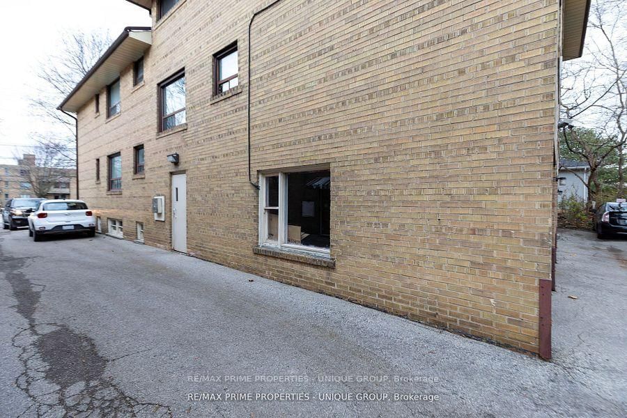 Listing Image 25