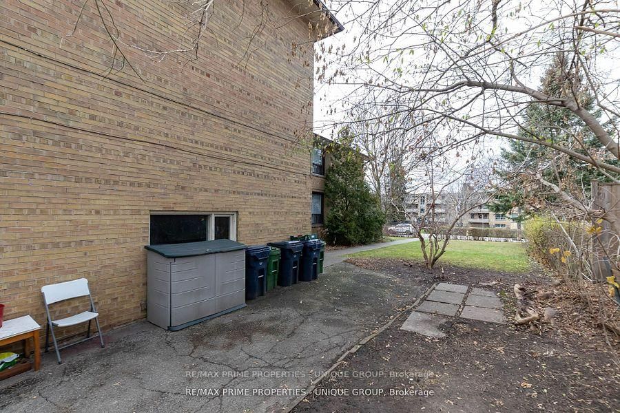 Listing Image 27