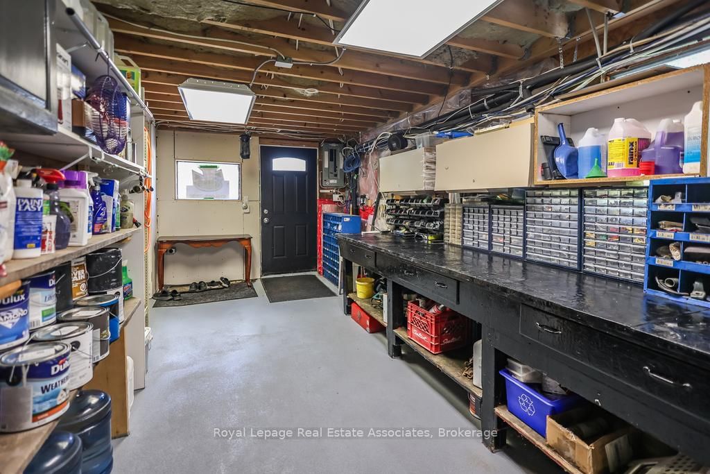 Listing Image 46