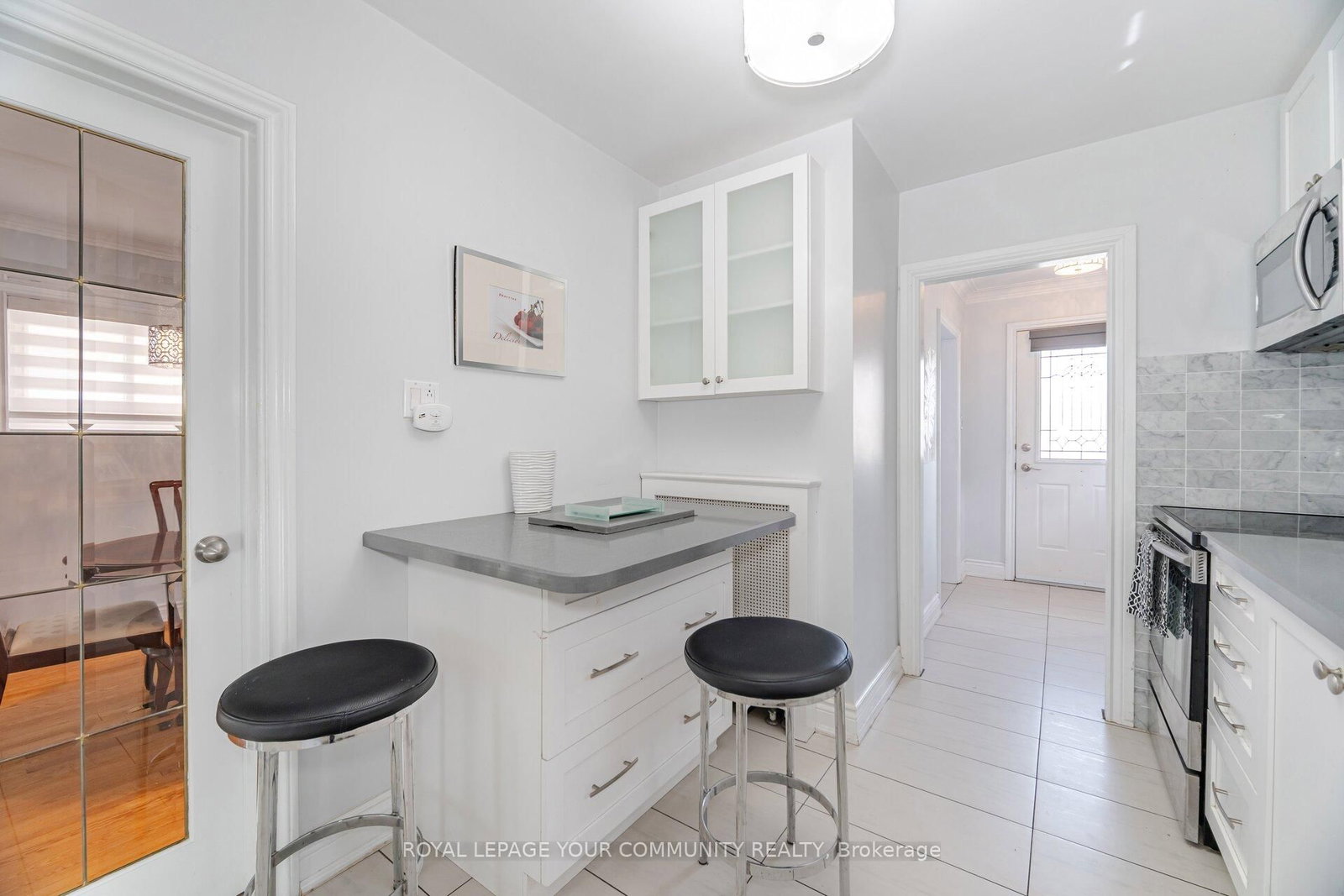 Listing Image 19