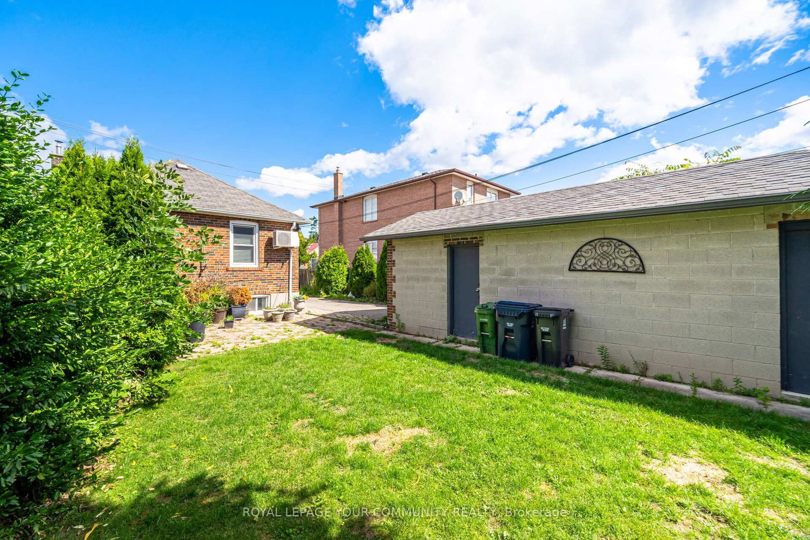 Listing Image 44