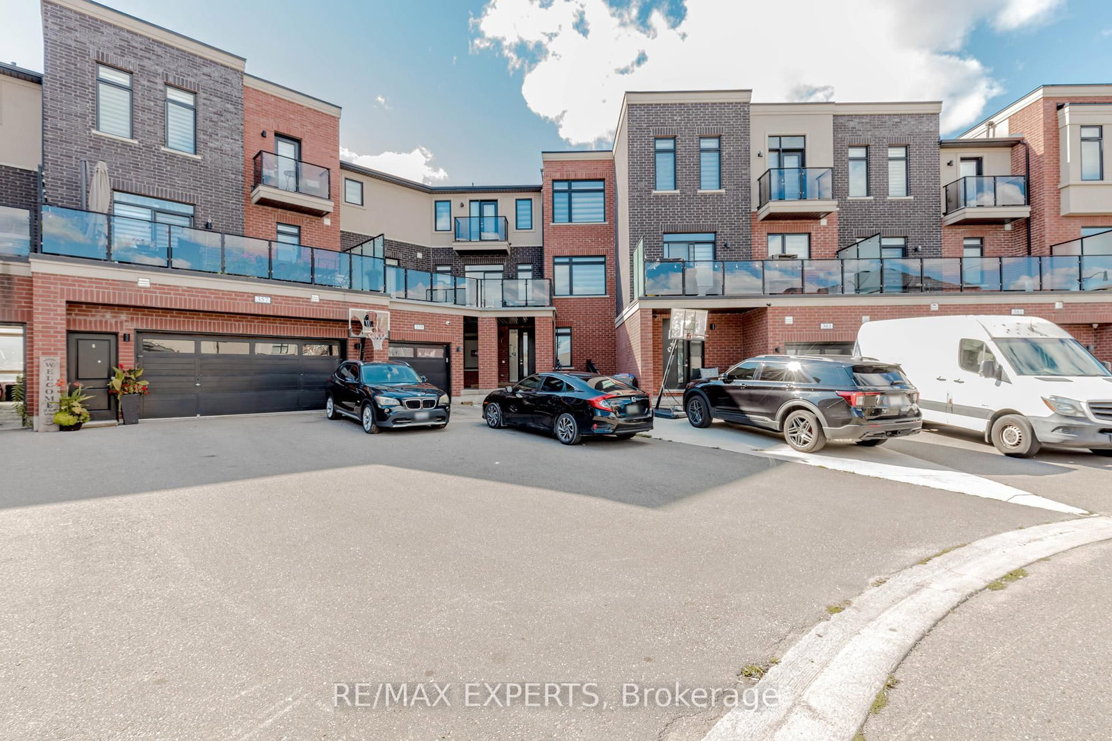 Listing Image 48