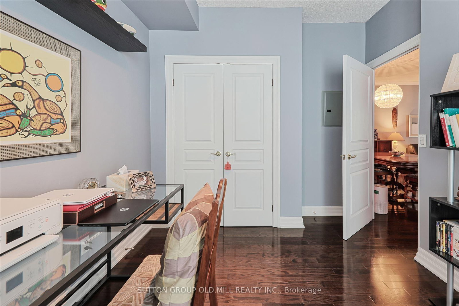 Listing Image 10