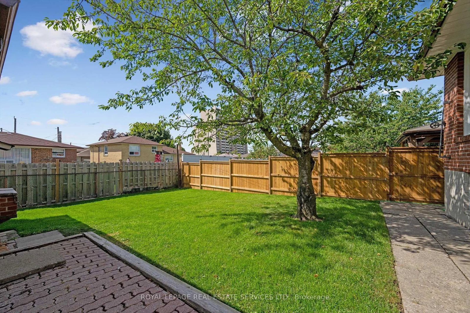 Listing Image 34