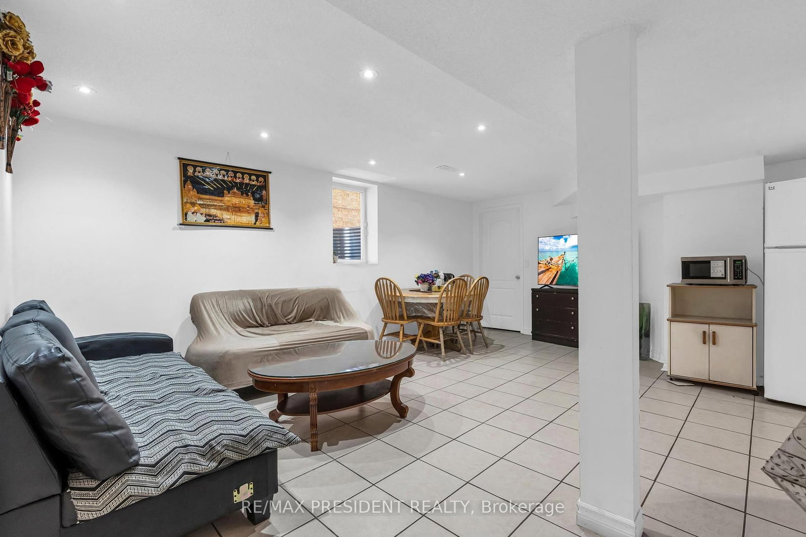 Listing Image 38