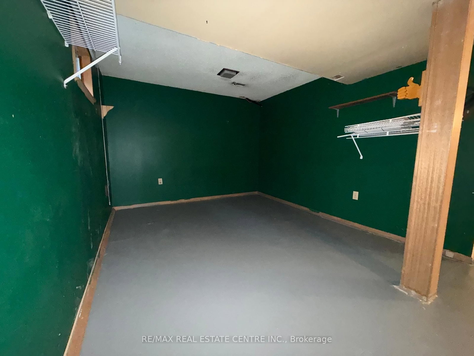Listing Image 32