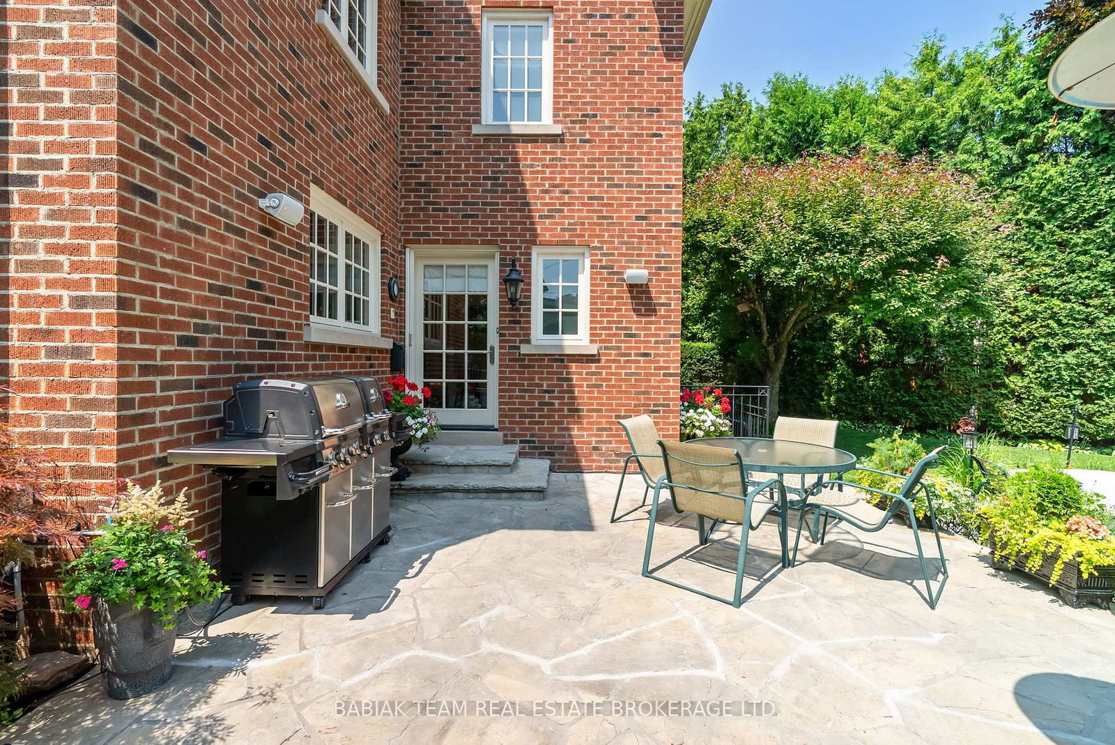 Listing Image 43