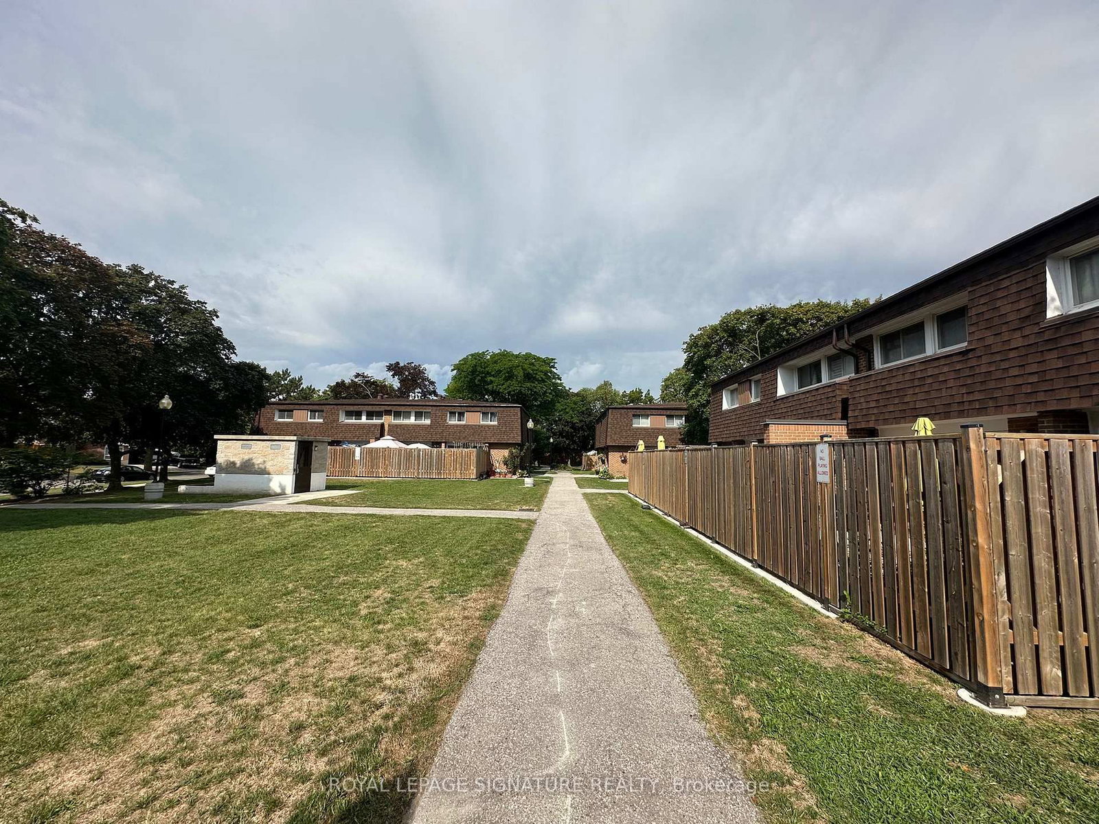 Listing Image 24