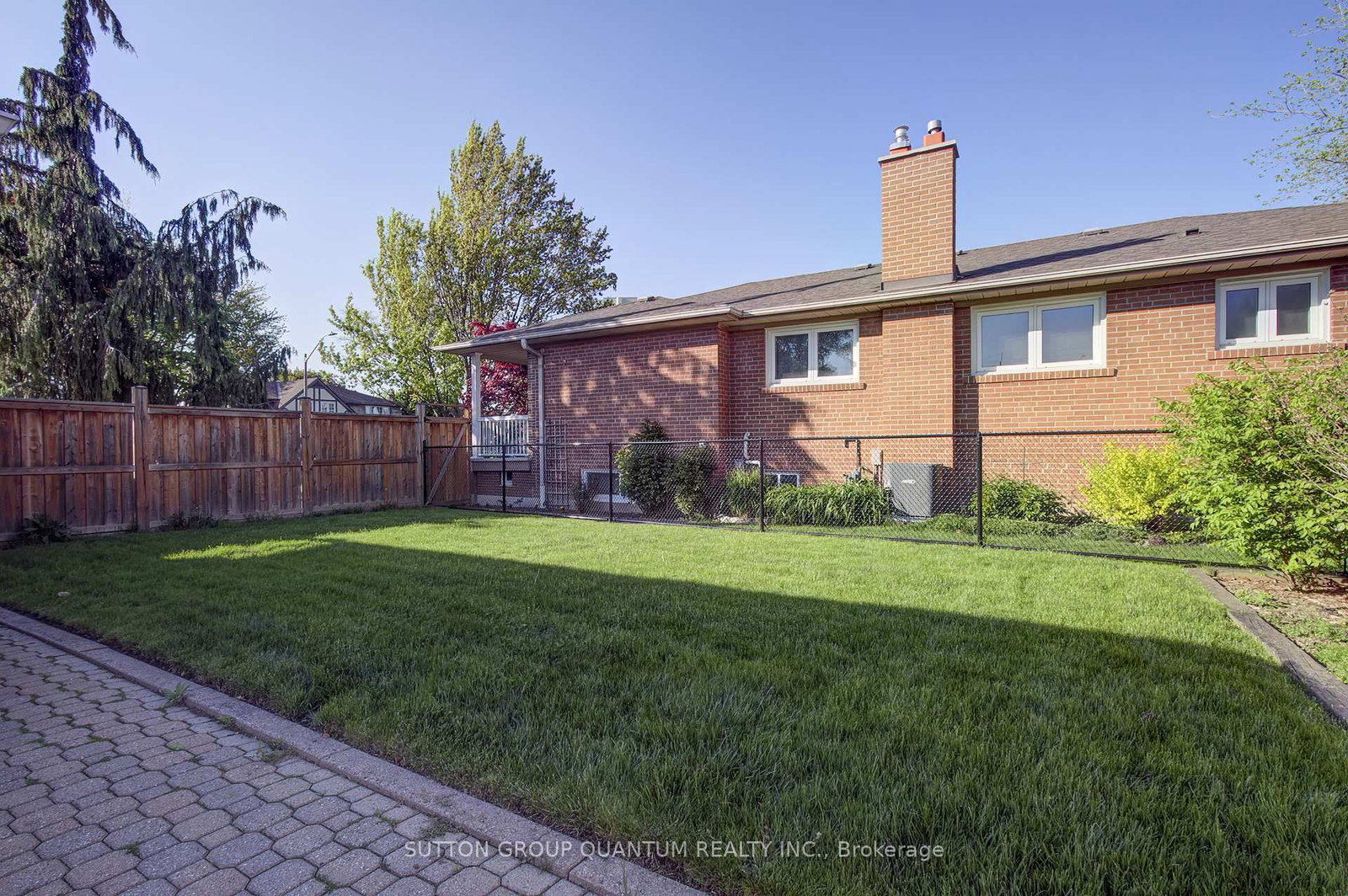 Listing Image 44