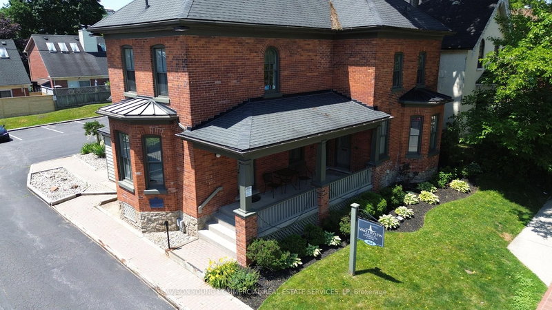 464 Locust St, Burlington, L7S 1V1 | Image 2