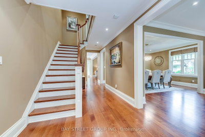1049 Cedar Grove Boulevard — photo 6