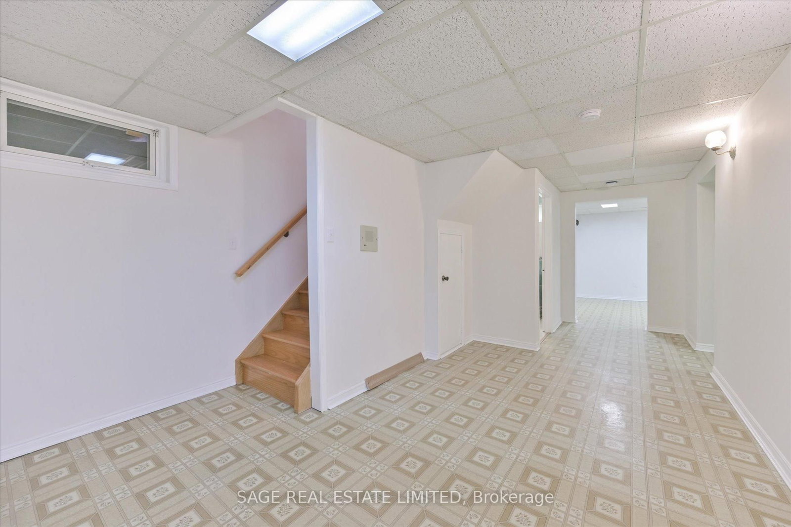 Listing Image 25