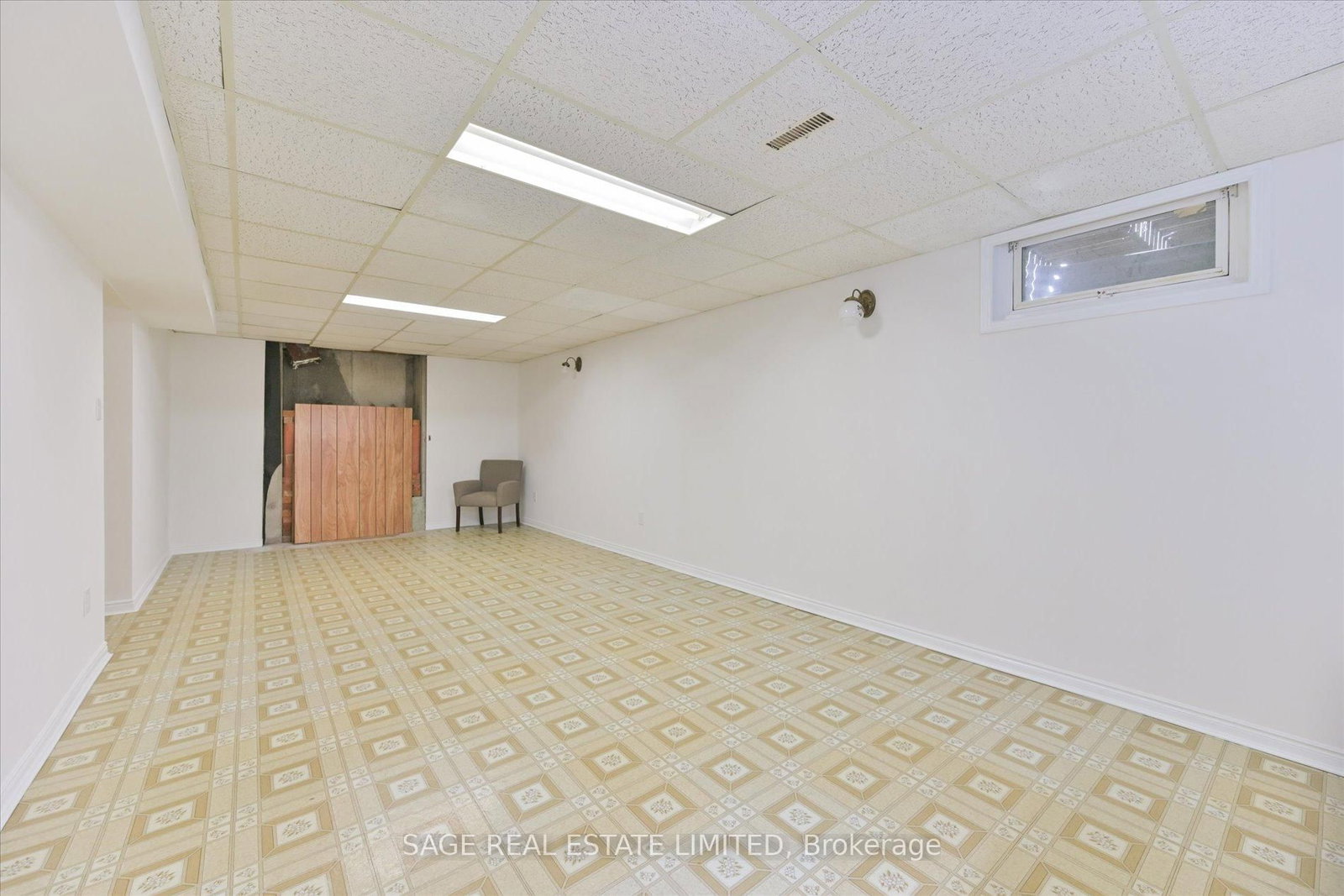 Listing Image 27