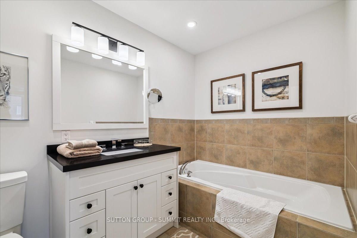 Townhouse sold at 144-2125 Itabashi Way, Burlington, Ontario, L7M 0A1 - Tansley - MLS: W12376682