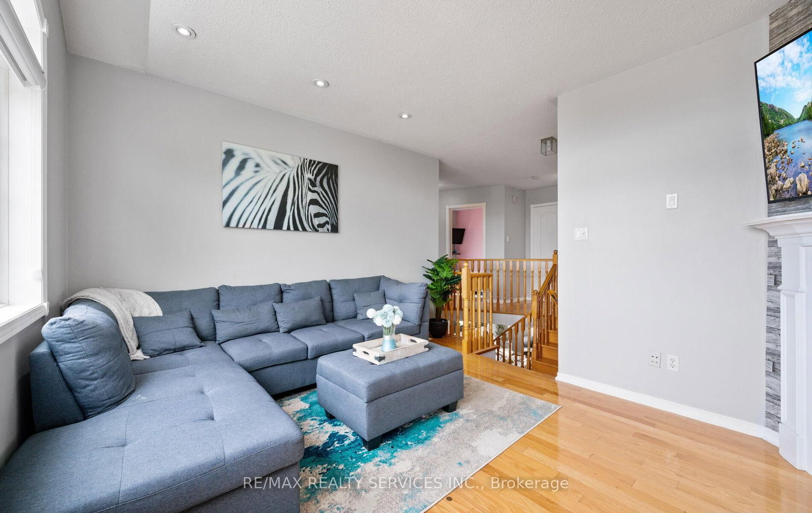 Listing Image 16