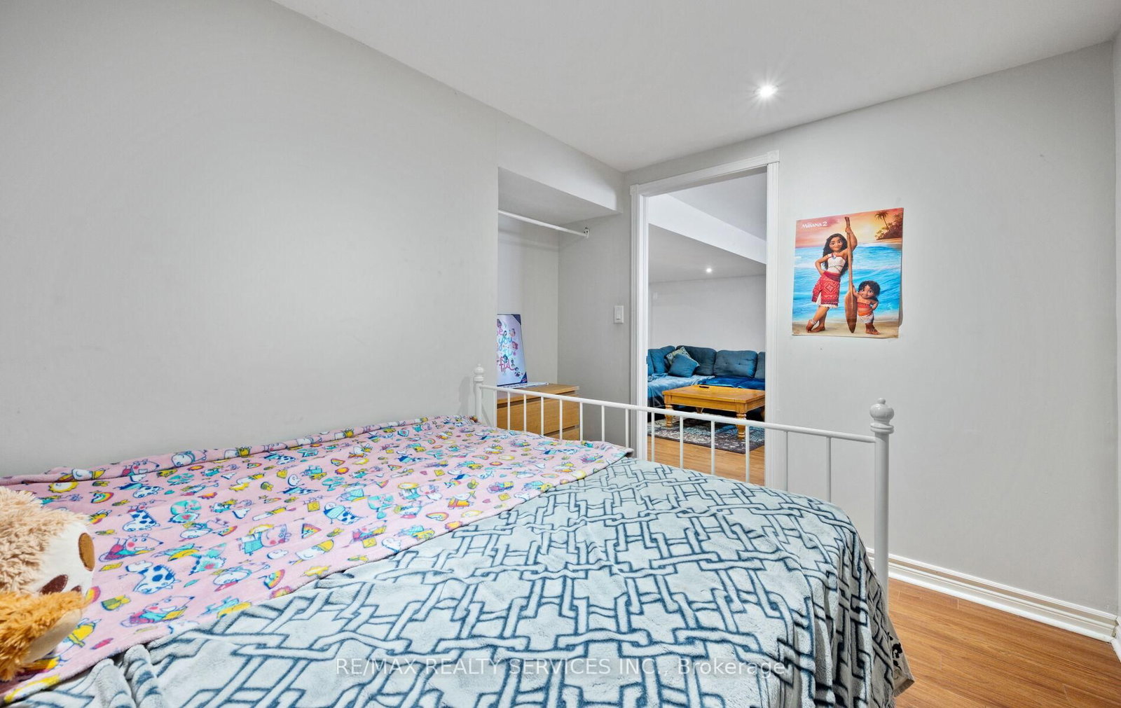 Listing Image 31